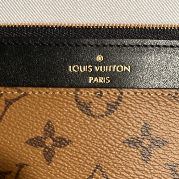 🔥💯Authentic Louis Vuitton Slim Purse - Picture 4 of 6